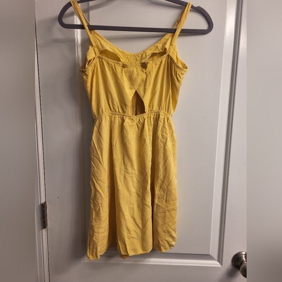 BCBGeneration - Picture 4 of 4